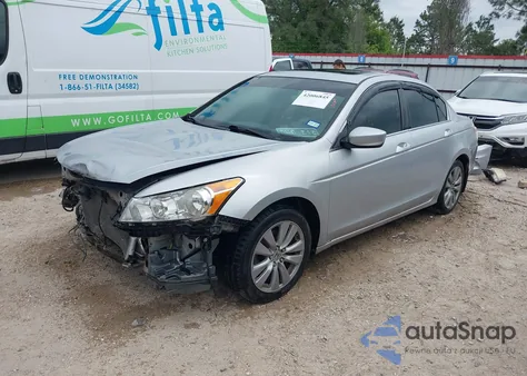 2011 Honda Accord 2.4 Ex-L из США, поврежденный, VIN 1HGCP2F87BA064942